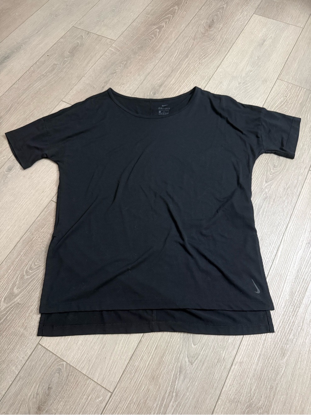 Nike Black Dri-FIT Performance Tee size M